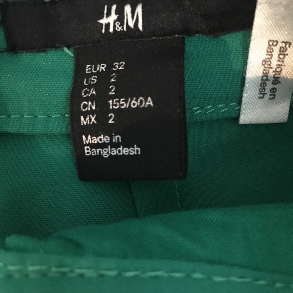 H&M GREEN SKIRT - Picture 3 of 3